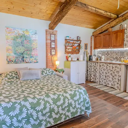 Casa Di Cristina Tatil Evi *